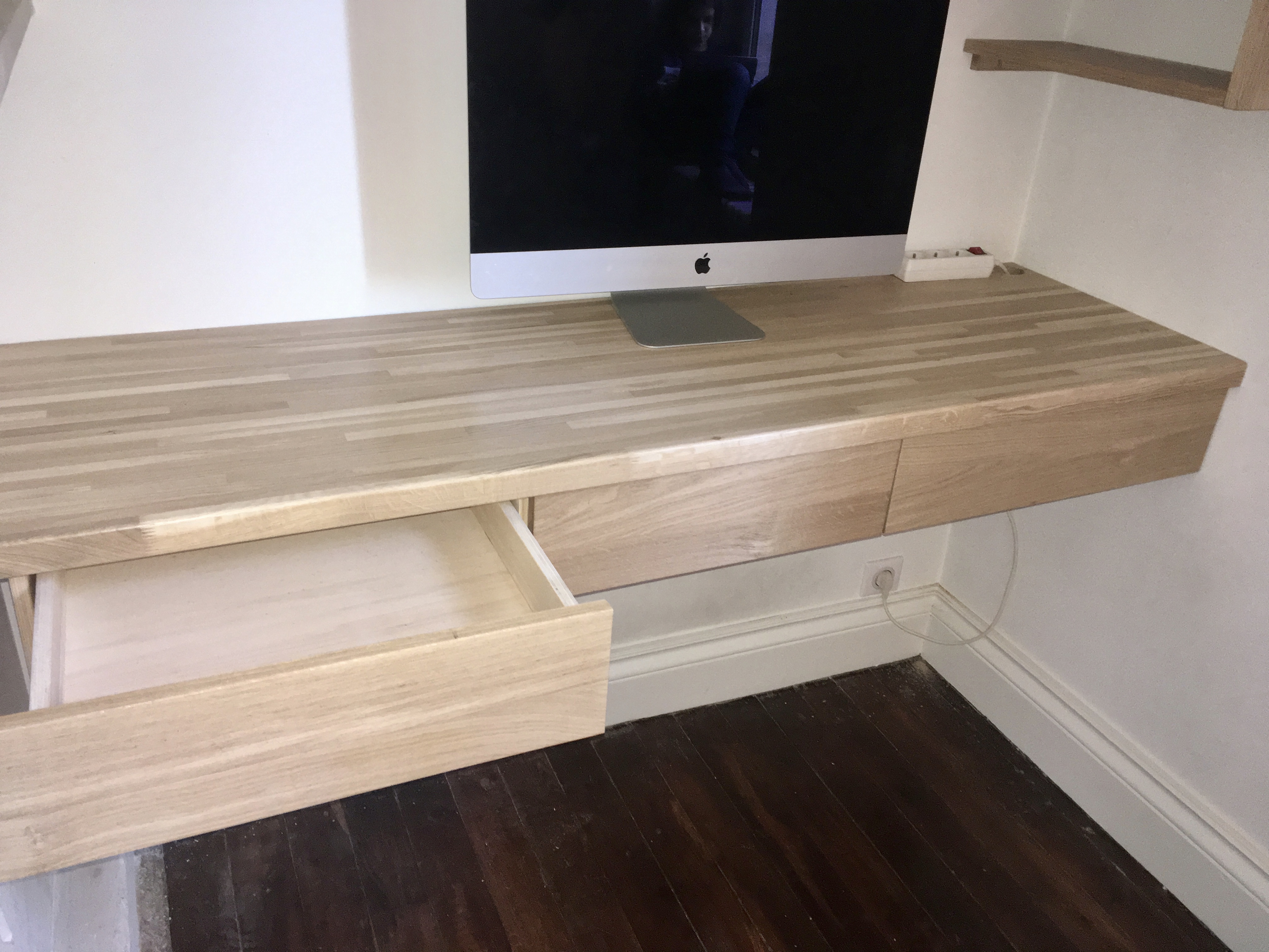 Coin Bureau. menuiserie, rouen, 76, menuisier